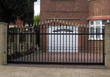 Residential driveway gates