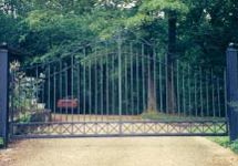 Residential driveway gates